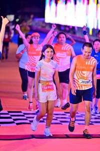BIB: 26983, 20289
                            <button type="button" onclick="openModal(23053987)" class="btn btn-primary btn-sm float-right btn-popup" data-toggle="modal" data-target=".modal-high-quality">
                        <i class="fas fa-shopping-cart"></i> Add to Cart
                    </button>
                                            <button type="button" onclick="isThisMe(23053987, true)" class="btn btn-success btn-sm float-right btn-popup btn-isme hidden" data-toggle="tooltip" data-placement="bottom" title="นี่คือรูปของคุณใช่ไหม คลิกที่นี่เพื่อเอาเข้าอัลบั้ม">
                        <i class="fas fa-plus"></i> Add to album
                    </button>
                    <button type="button" onclick="isThisMe(23053987, false)" class="btn btn-warning btn-sm float-right btn-popup btn-isnotme hidden">
                        <i class="fas fa-ban"></i> Remove from album
                    </button>